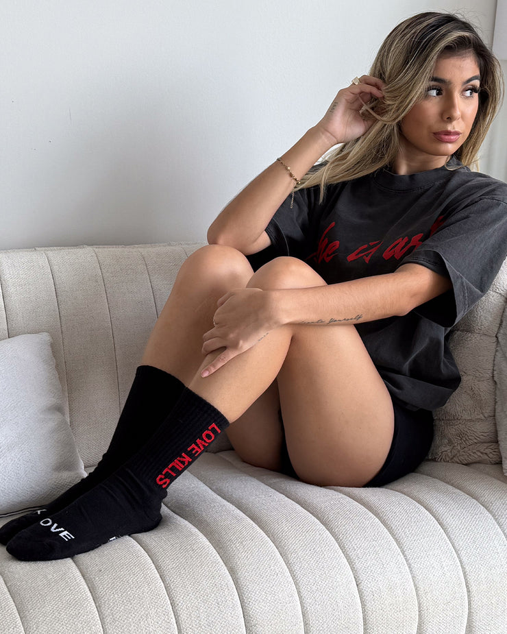 THE LOVE KILLS SOCKS